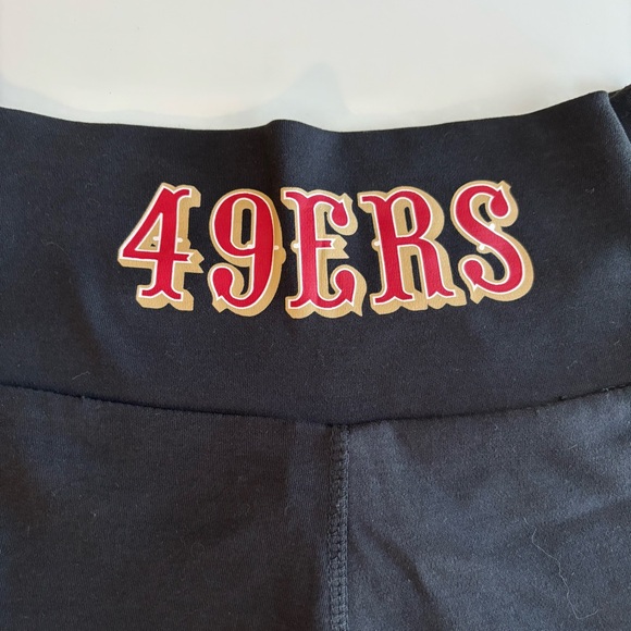 San Francisco 49ers Black Flared Leggings - Picture 5 of 5